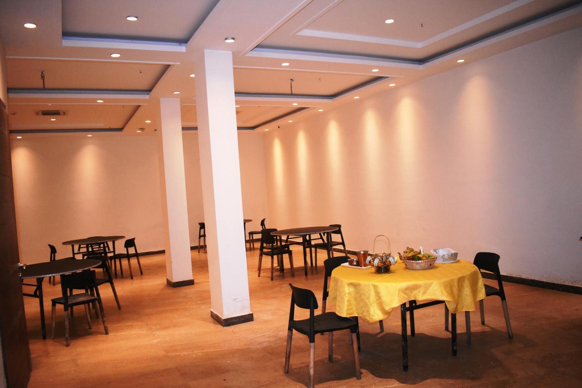 Lemonwood Suites By F9 Hotels - Trivoli Garden Chhatarpur Нью-Делі Екстер'єр фото