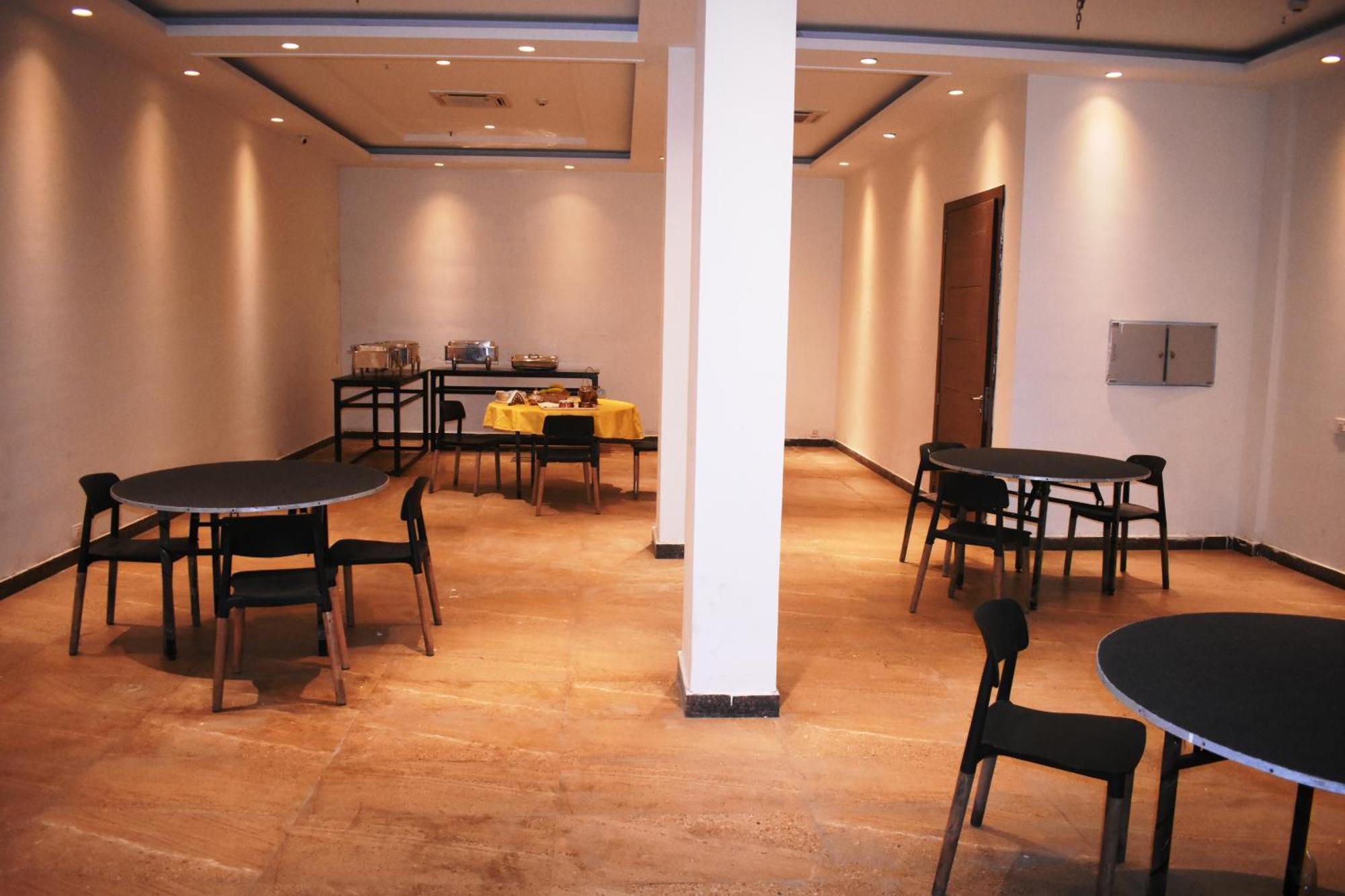 Lemonwood Suites By F9 Hotels - Trivoli Garden Chhatarpur Нью-Делі Екстер'єр фото