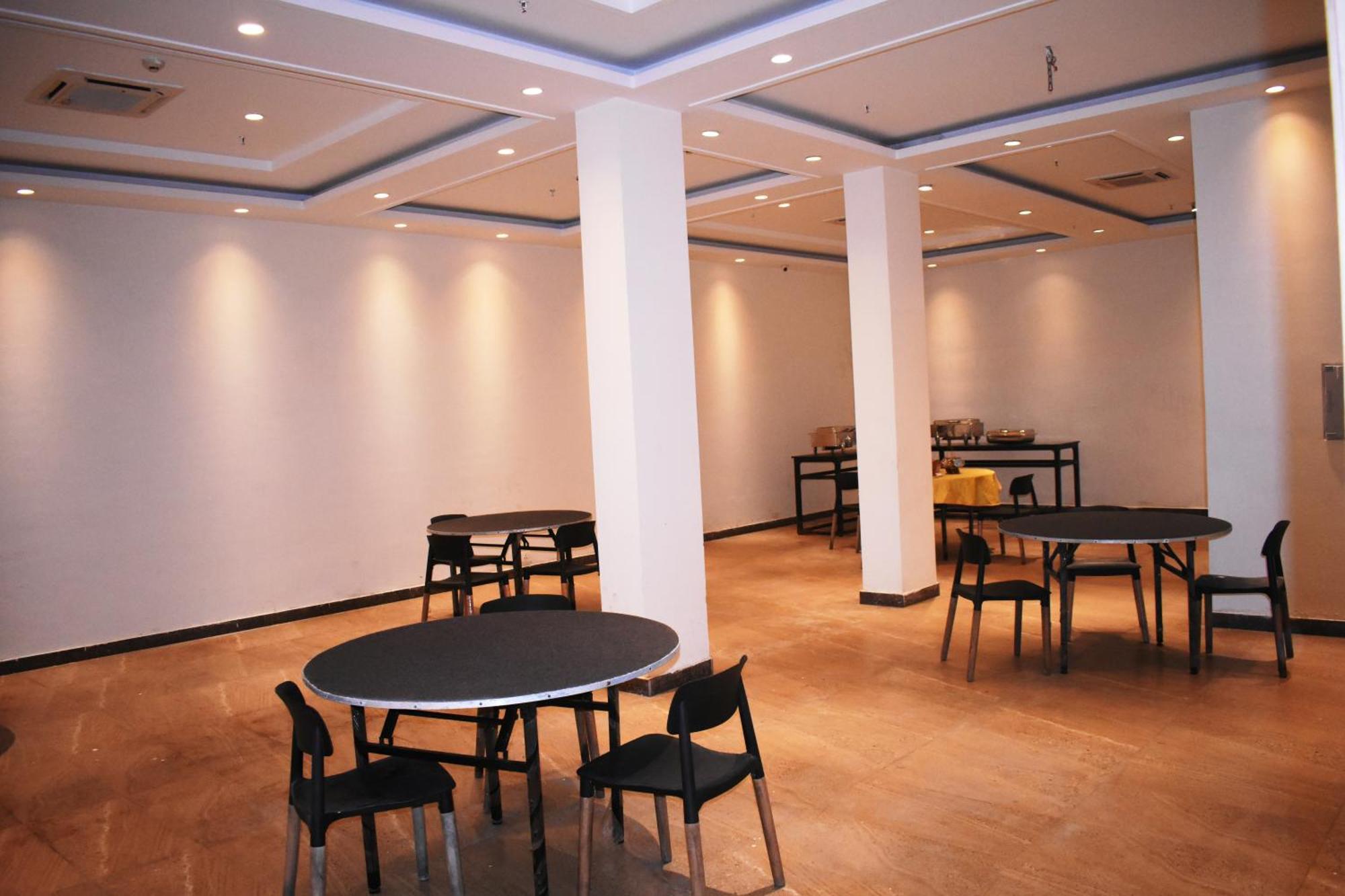 Lemonwood Suites By F9 Hotels - Trivoli Garden Chhatarpur Нью-Делі Екстер'єр фото